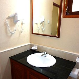 Deluxe Double or Twin Room Ocean View